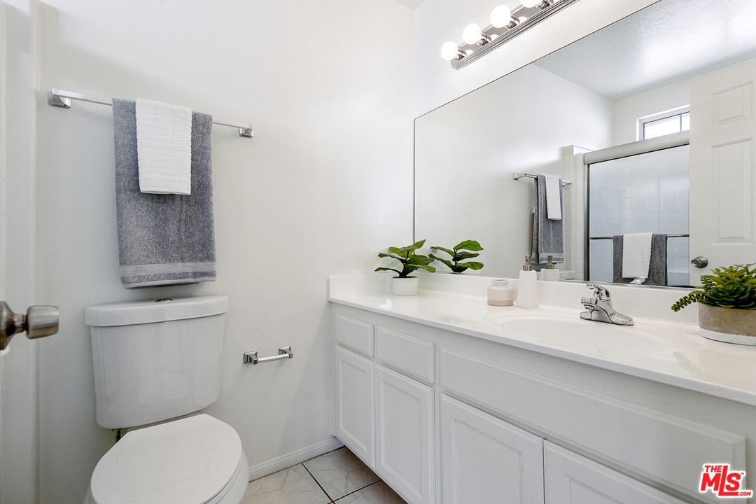 314 Ultimo Avenue Long Beach, CA 90814 - Photo 17 of 23