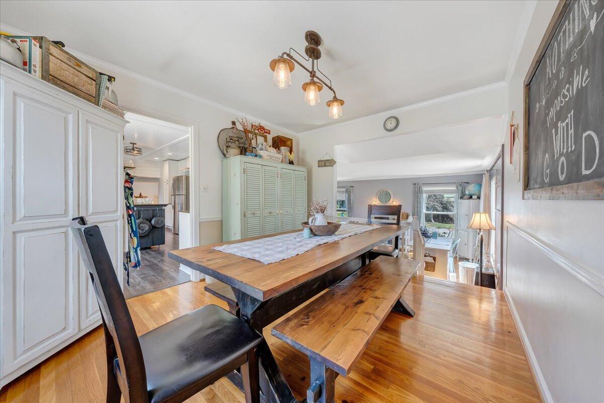 123 Bartley Drive Salem, VA 24153 - Photo 16 of 57 16) Dining Room