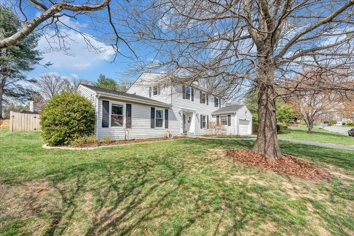 123 Bartley Drive Salem, VA 24153 - Photo 52 of 57 a front view of a house with garden