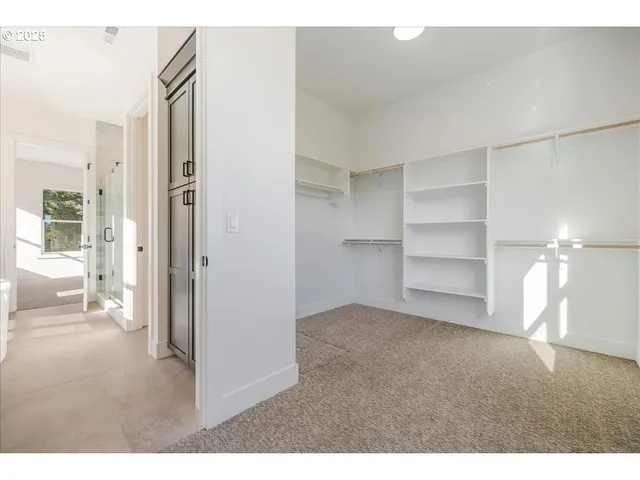 a view of empty room