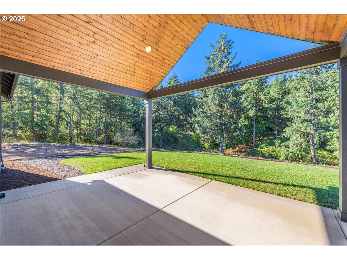 7168 Southeast Eola Hills Road Amity, OR 97101 - Photo 30 of 34 a view of swimming pool with a yard