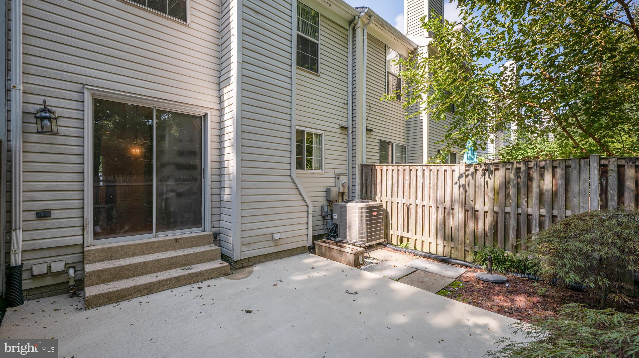 2210 Wimbledon Circle Silver Spring, MD 20906 - Photo 26 of 29 Backyard Patio