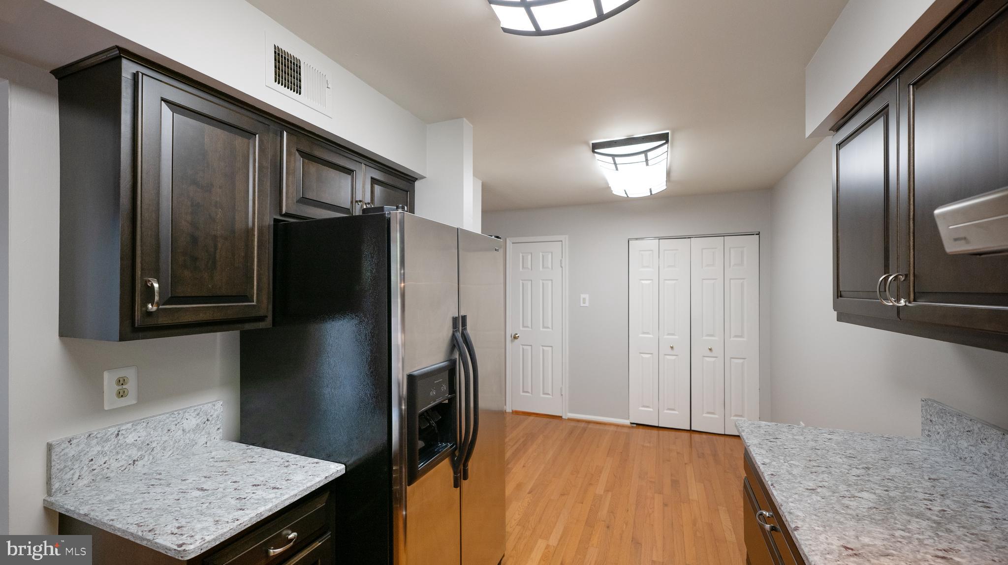 2210 Wimbledon Circle Silver Spring, MD 20906 - Photo 5 of 29 Kitchen