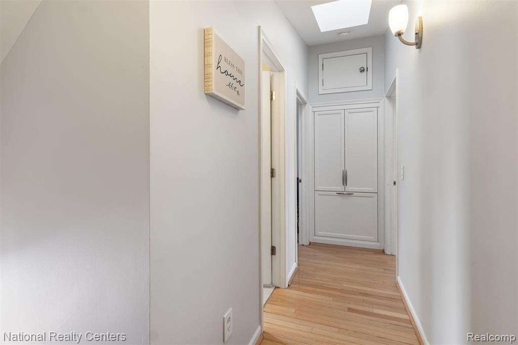 3857 Ellisia Road Commerce Township, MI 48382 - Photo 19 of 51 Gallery Image 19