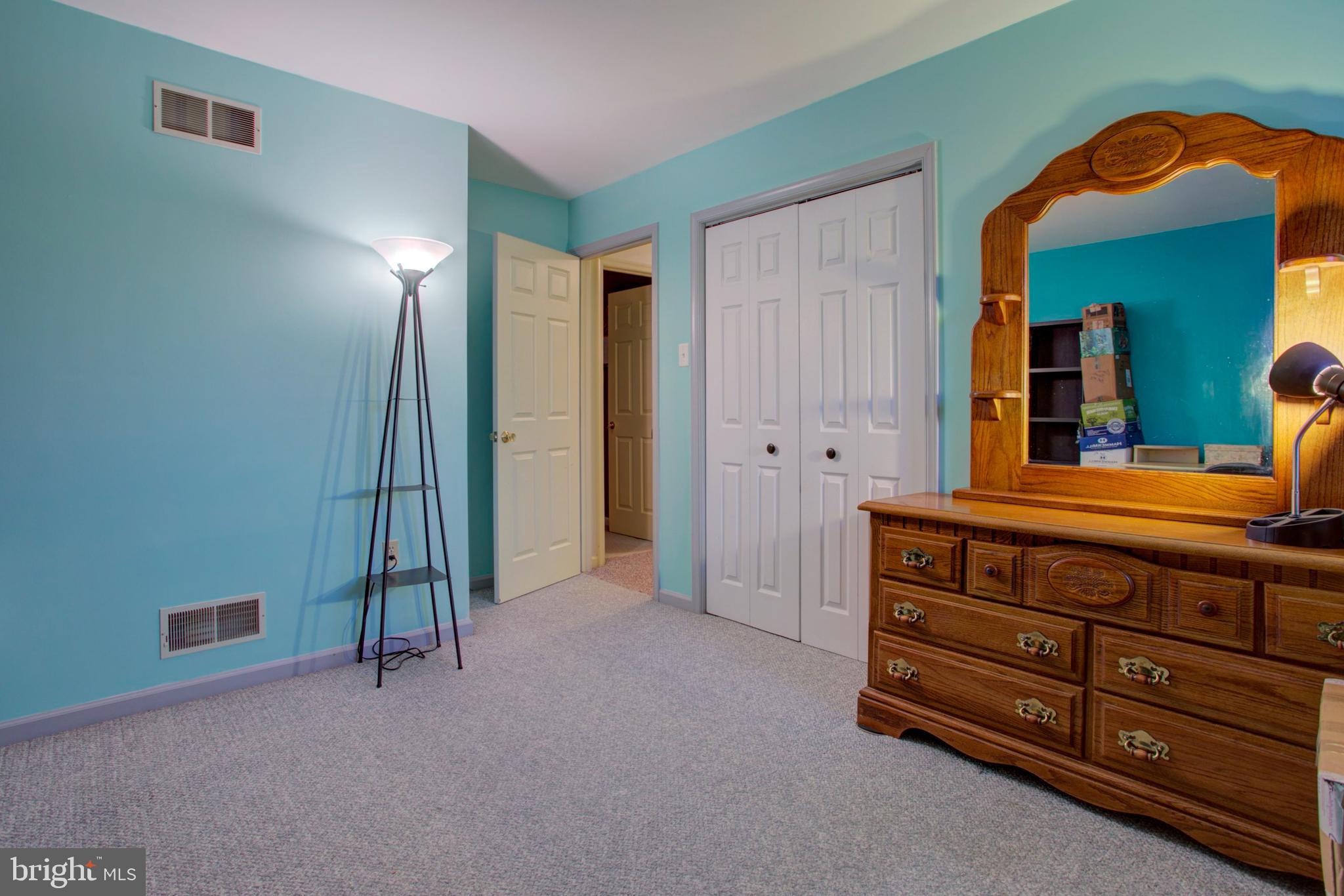 238 Cardinal Road Lititz, PA 17543 - Photo 16 of 24