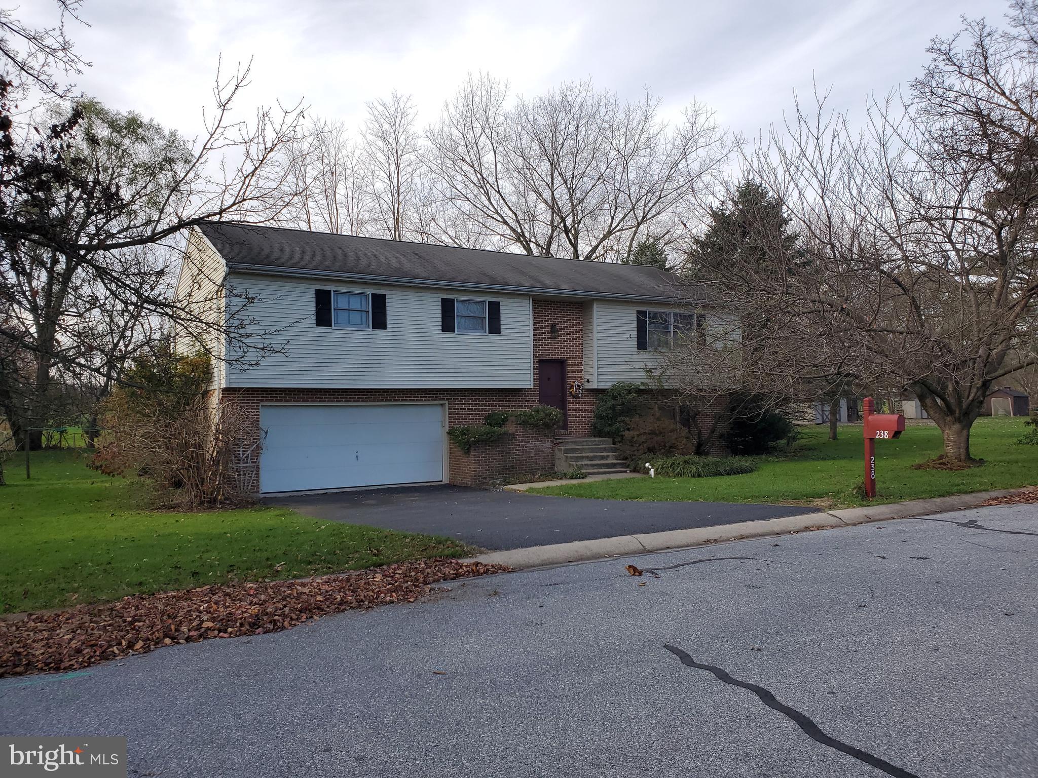 238 Cardinal Road Lititz, PA 17543 - Photo 24 of 24 Front
