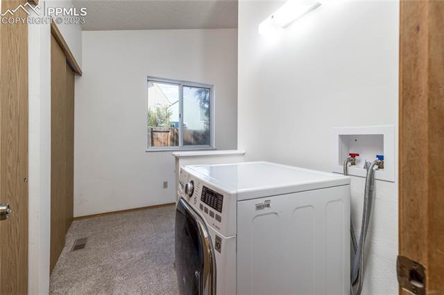 1405 Ride Lane Colorado Springs, CO 80916 - Photo 11 of 23 Gallery Image 11