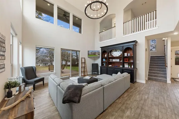 $949,000 | 120 Coffee Circle, Pottsboro, TX 75076