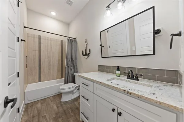 $949,000 | 120 Coffee Circle, Pottsboro, TX 75076