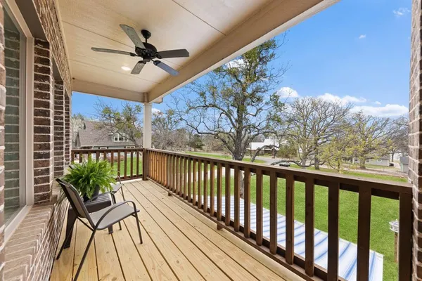 $949,000 | 120 Coffee Circle, Pottsboro, TX 75076