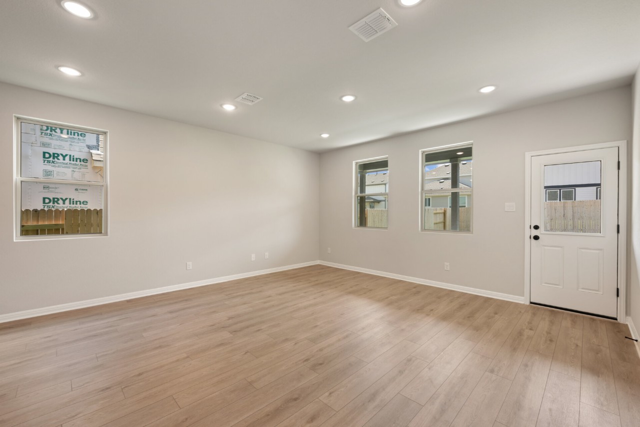 141 Jans Way Georgetown, TX 78626 - Photo 19 of 40