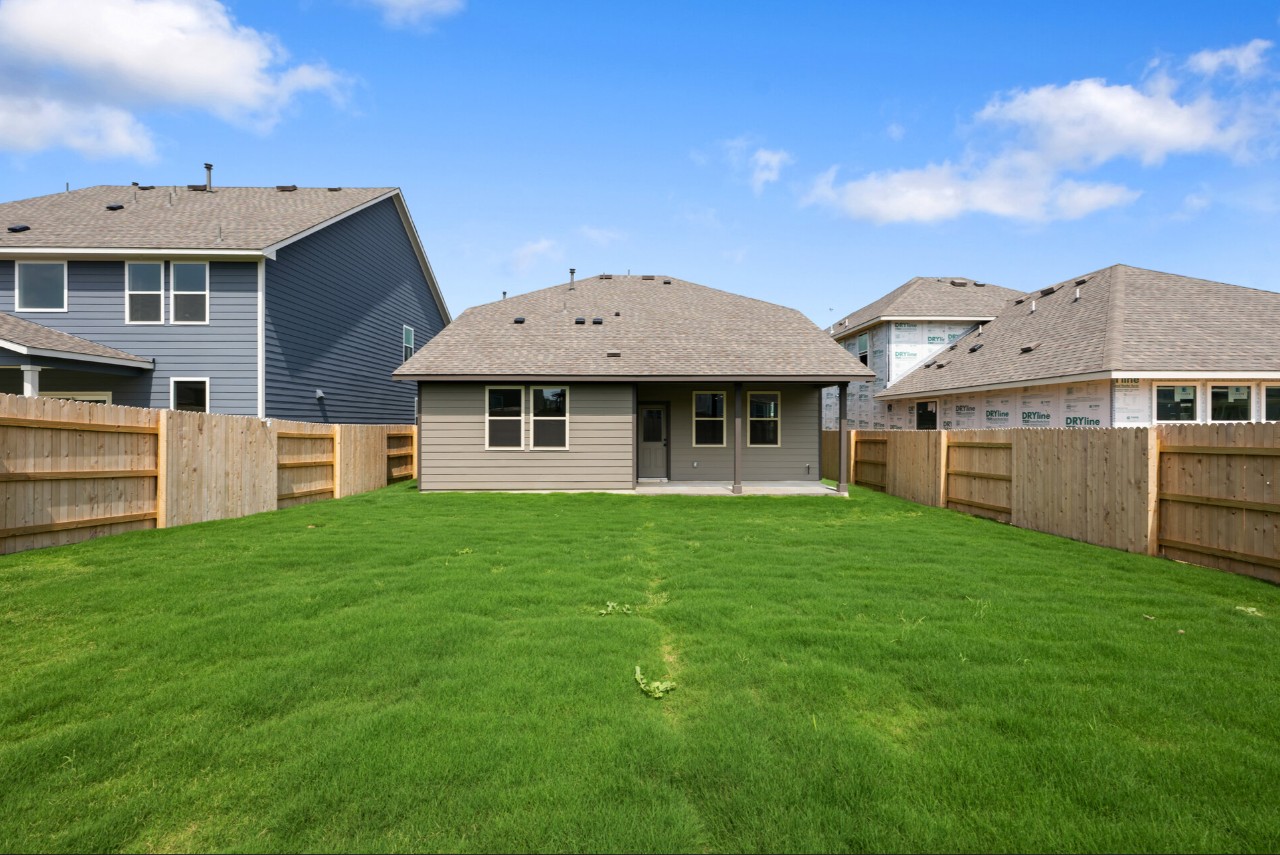 141 Jans Way Georgetown, TX 78626 - Photo 37 of 40