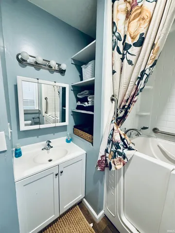 $239,900 | 705 East 2nd Street, Reynolds, IN 47980