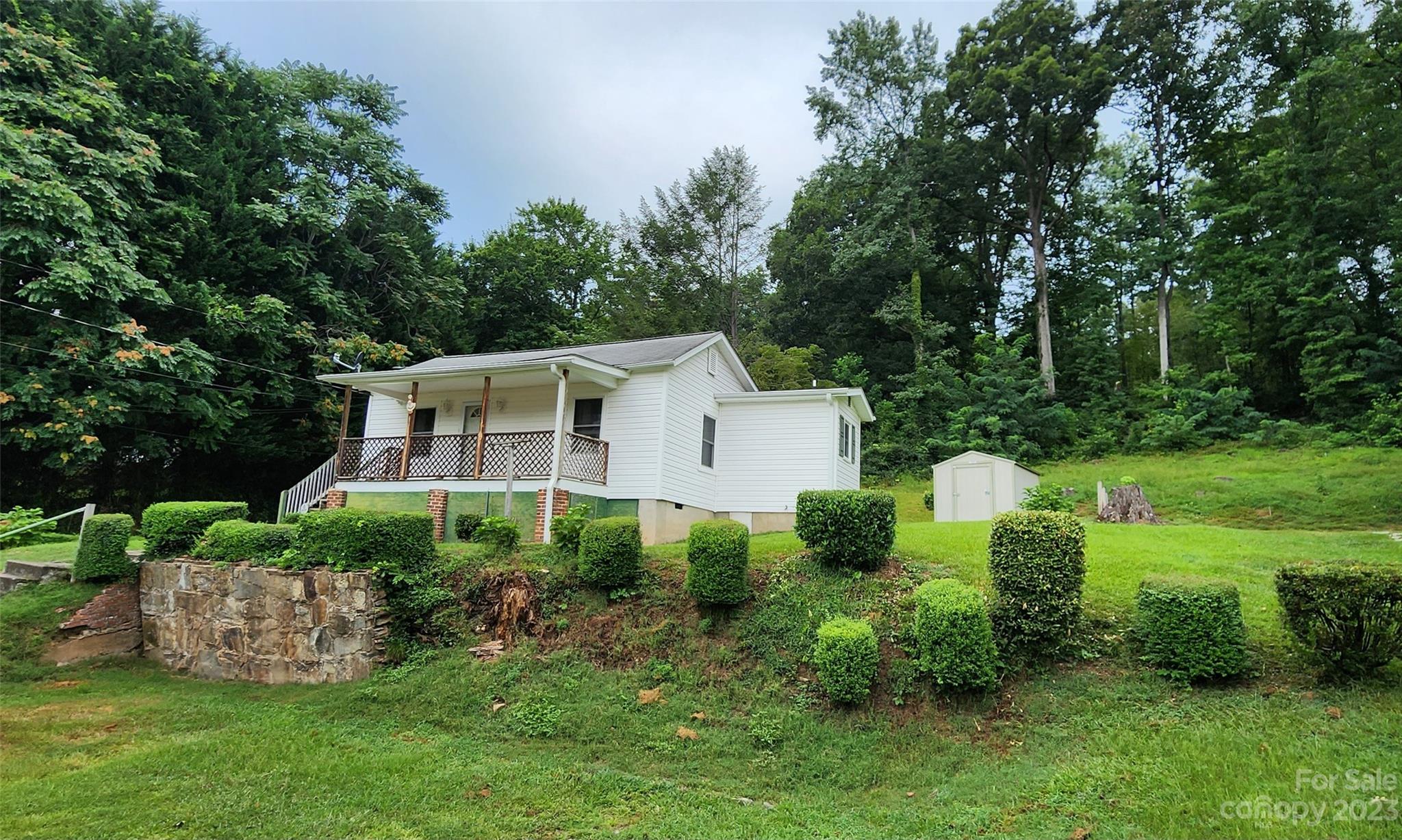 19 Rector Street Tryon, NC 28782 - Photo 3 of 26 a aerial view of a house