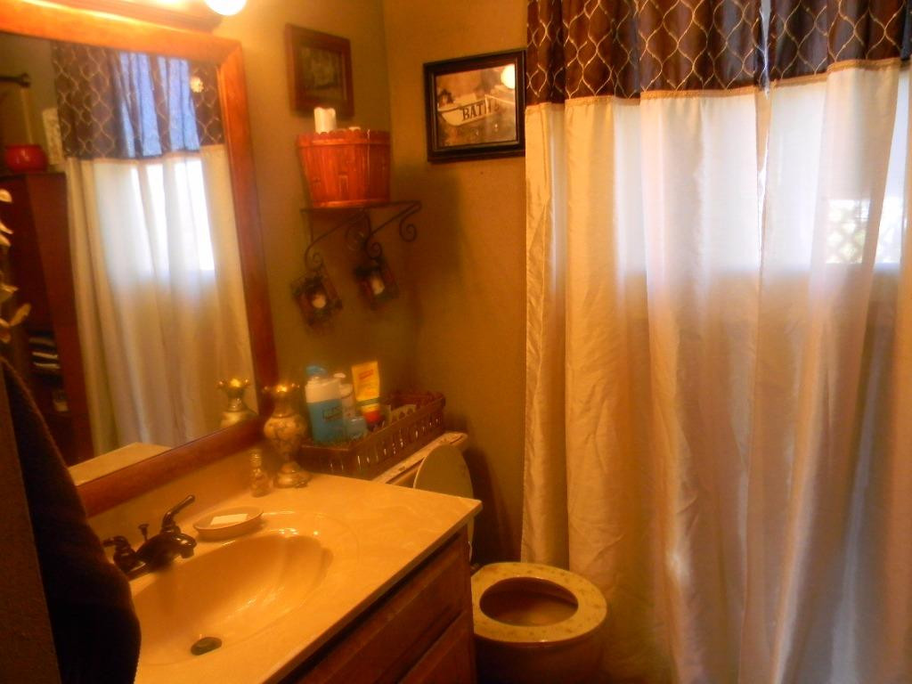 240 Barker Road Lily, KY 40740 - Photo 20 of 28 Photo 21