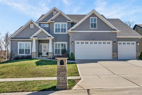 $625,000 | 1042 Timber Bluff Drive, Wentzville, MO 63385