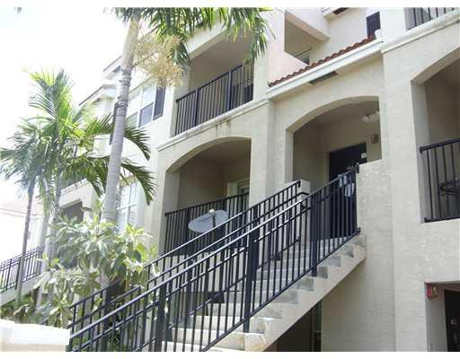 5840 West Sample Road, Unit 3023 Coral Springs, FL 33067 - Photo 11 of 14 Exterior Front