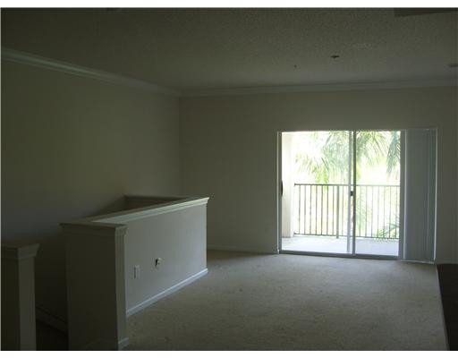 5840 West Sample Road, Unit 3023 Coral Springs, FL 33067 - Photo 13 of 14 Living Room