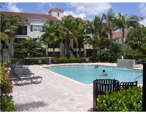 5840 West Sample Road, Unit 3023 Coral Springs, FL 33067 - Photo 8 of 14 Swimming Pool/Hot Tub/Sauna