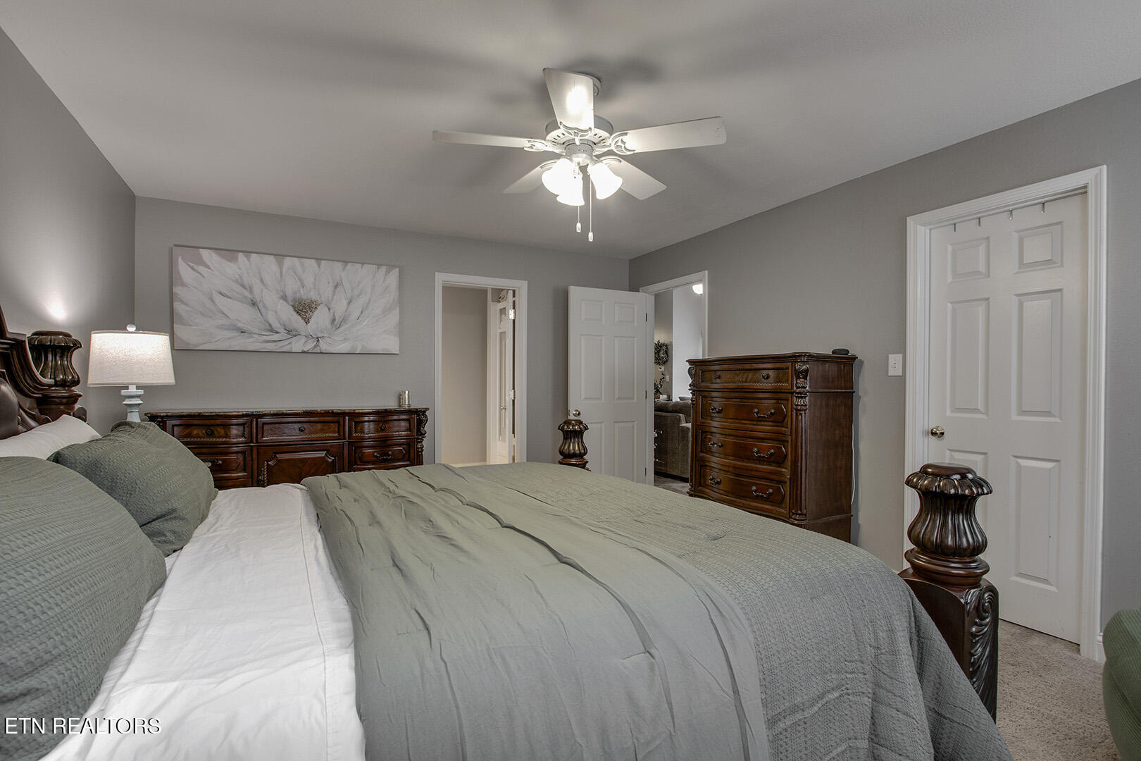 101 Poteau Trace Loudon, TN 37774 - Photo 18 of 32 18_PoteauTrace_101_MasterBedroom02