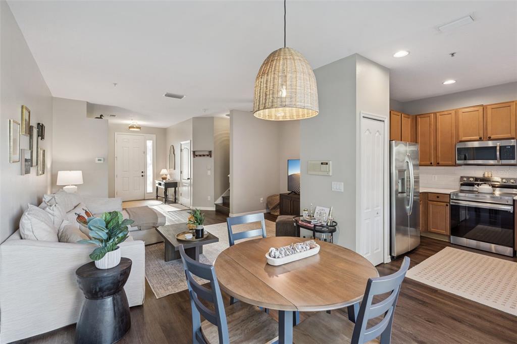 670 Fortanini Circle Ocoee, FL 34761 - Photo 3 of 29