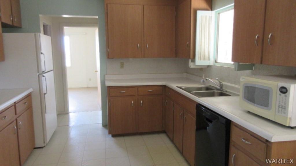 3580 Hodges Road Kingman, AZ 86409 - Photo 14 of 30 Gallery Image 14