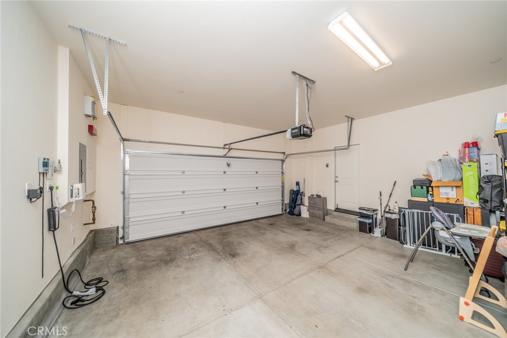 1810 Parkplace Lane Riverside, CA 92501 - Photo 36 of 52