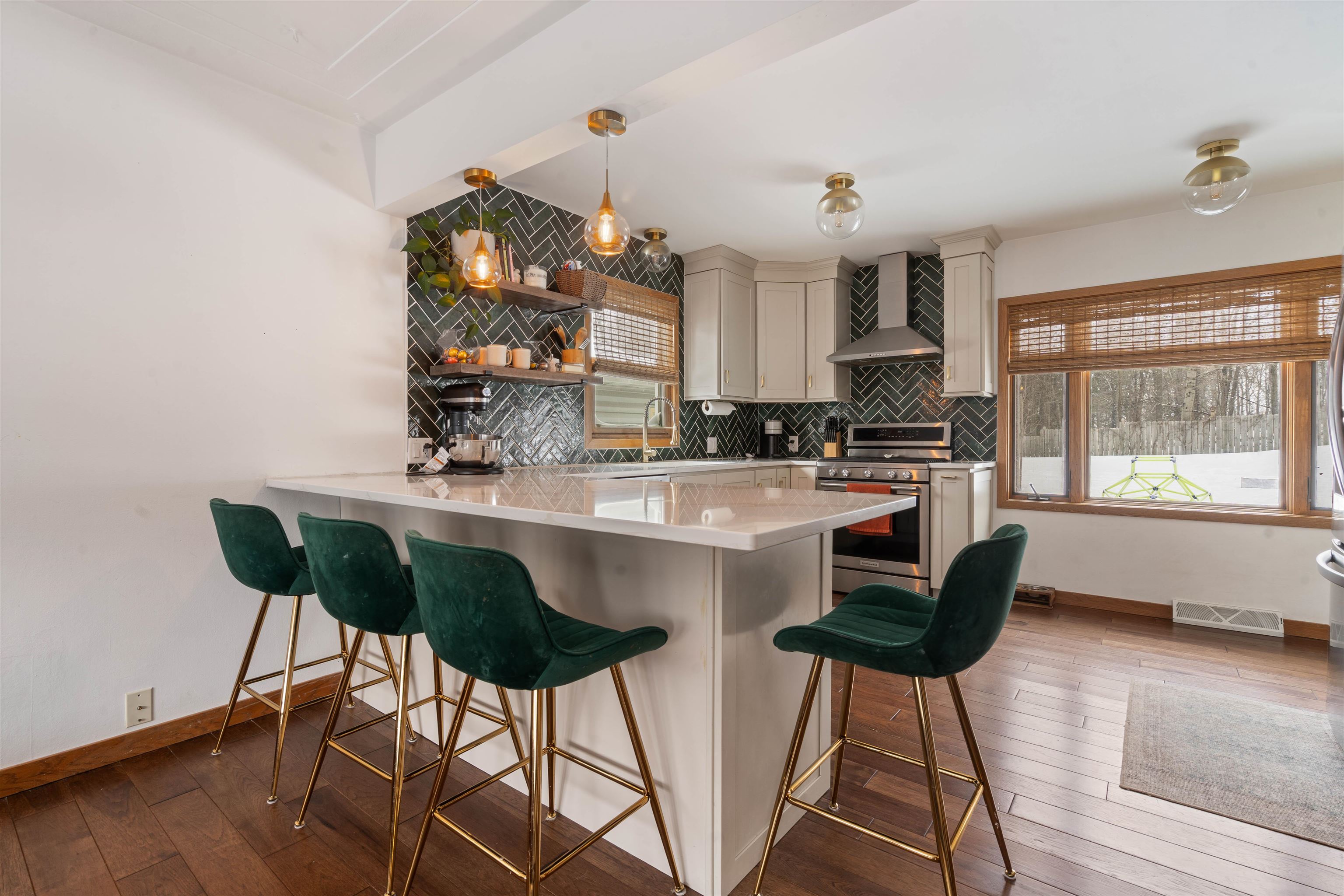 1524 West Arrowhead Road Duluth, MN 55811 - Photo 4 of 27