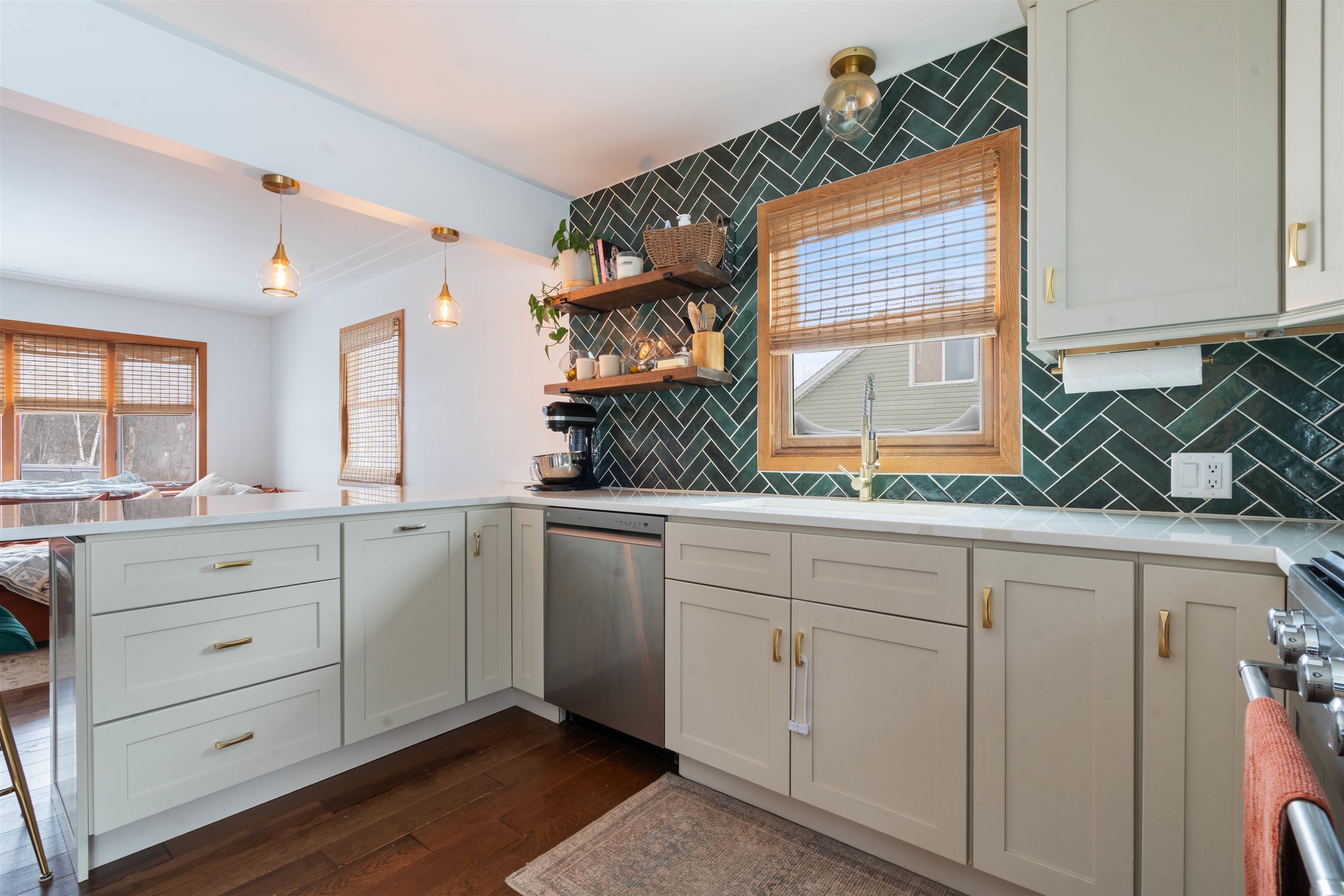 1524 West Arrowhead Road Duluth, MN 55811 - Photo 6 of 27