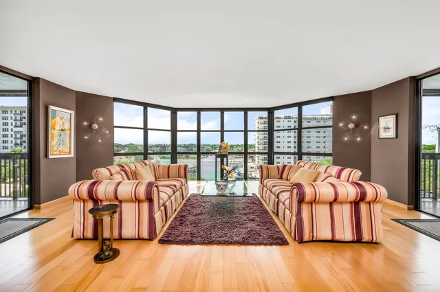 $1,399,000 | 1155 Hillsboro Mile, Unit 402, Hillsboro Beach, FL 33062