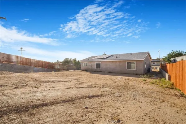$475,000 | 16105 Tawney Ridge Lane, Victorville, CA 92394
