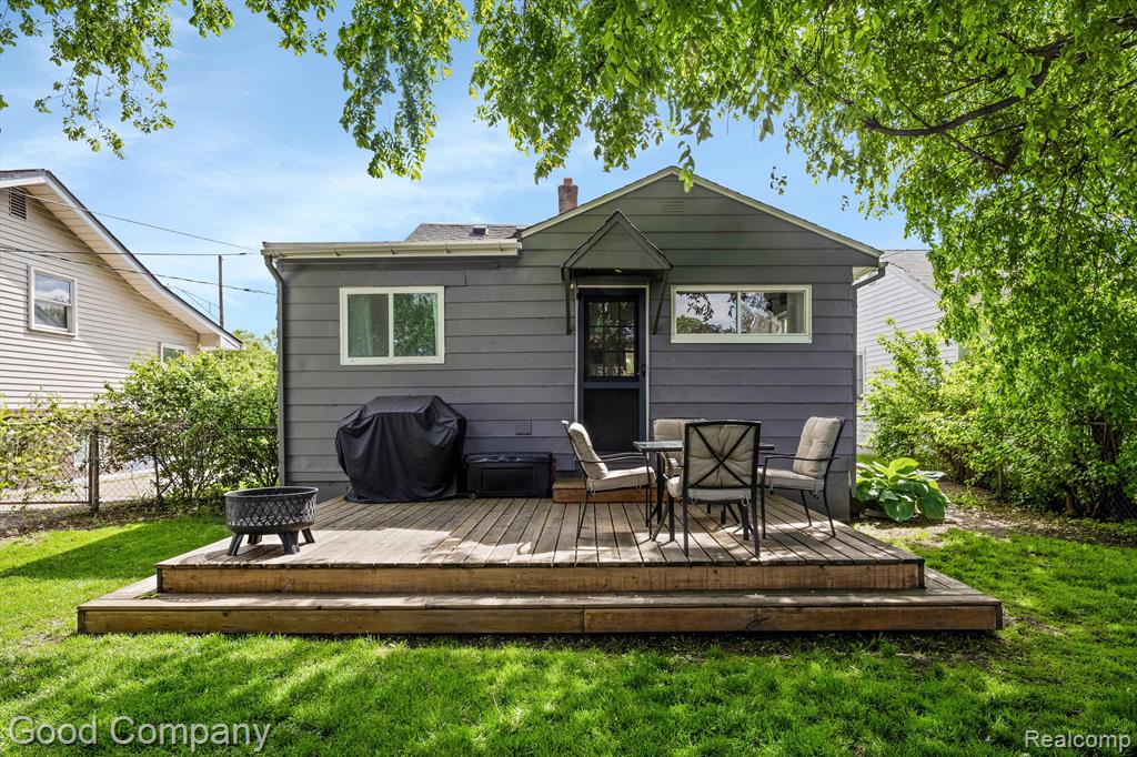 1931 Romeo Street Ferndale, MI 48220 - Photo 24 of 28
