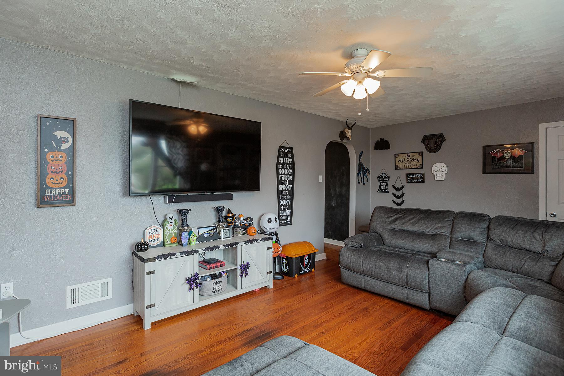 2268 Linden Road York, PA 17408 - Photo 11 of 54