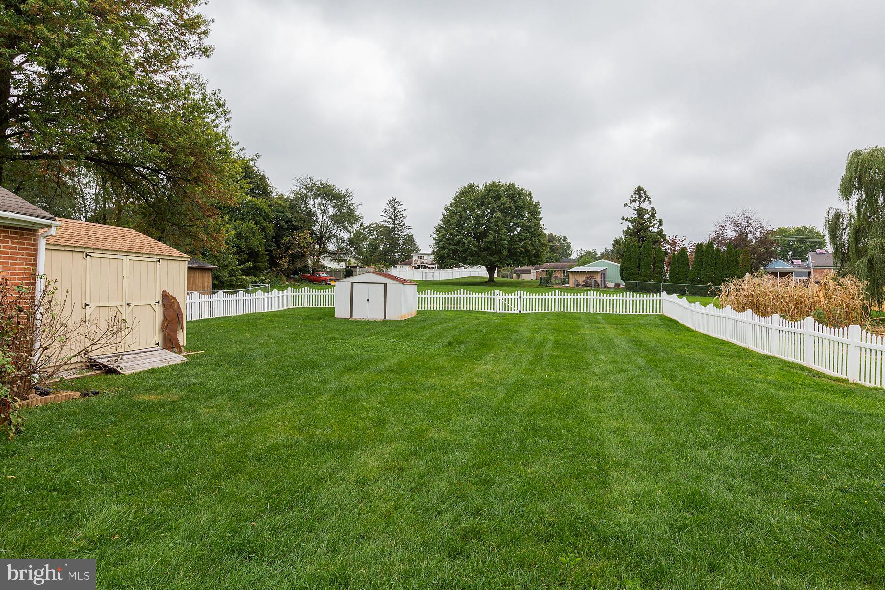 2268 Linden Road York, PA 17408 - Photo 5 of 54