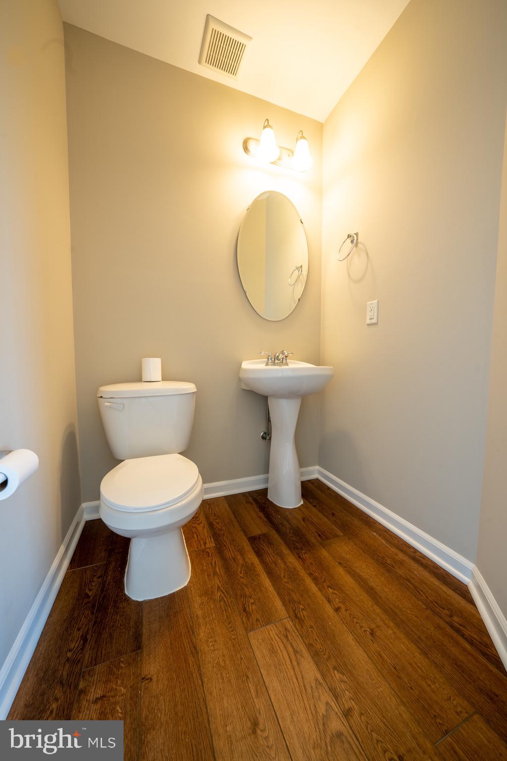 2307 Orchard View Road Reading, PA 19606 - Photo 10 of 25