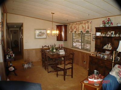 32133 George Smith Road Squaw Valley, CA 93675 - Photo 6 of 13 dining room