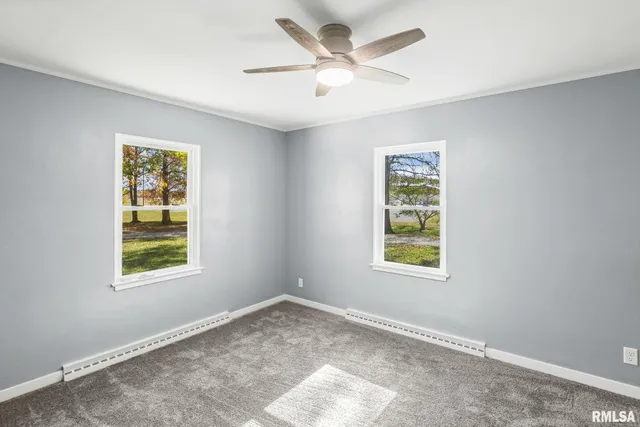 $179,900 | 503 Airport Road, Centralia, IL 62801