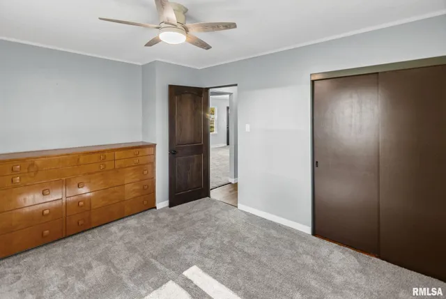 $179,900 | 503 Airport Road, Centralia, IL 62801