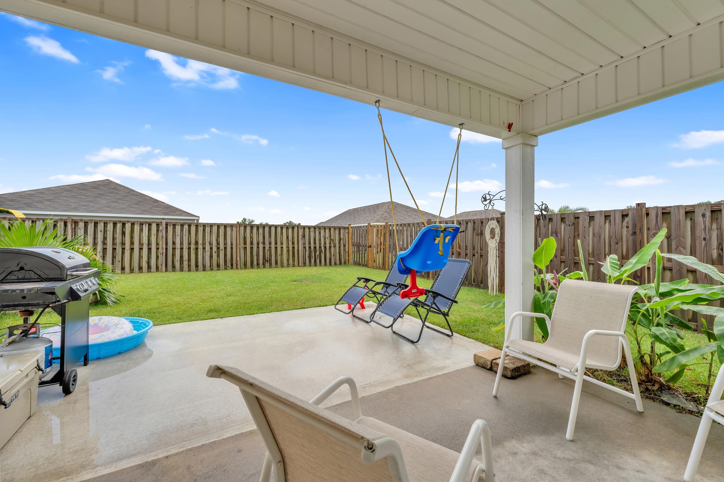8027 Pickwick Dr. Foley, AL 36535 - Photo 32 of 37 Patio