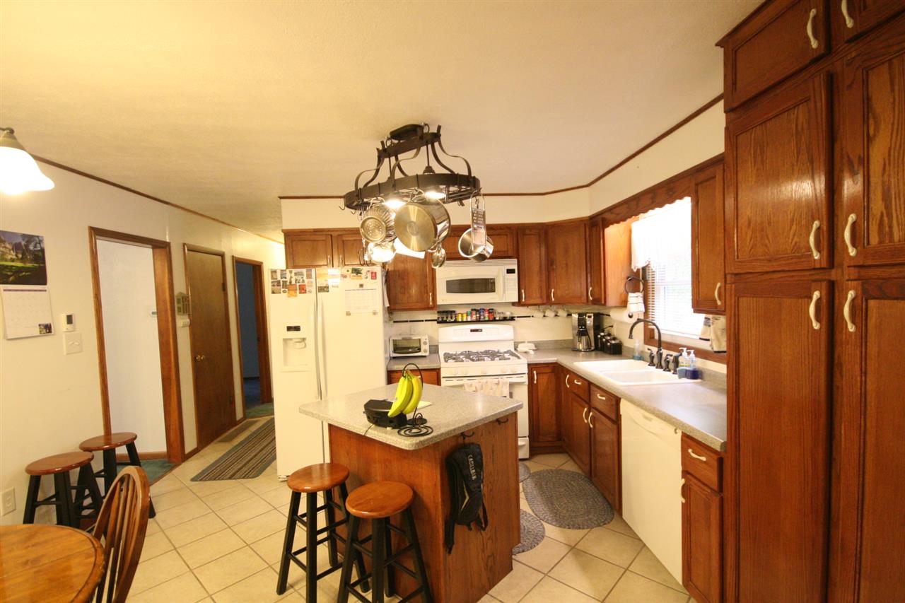 55349 Currant Road Mishawaka, IN 46545 - Photo 4 of 30 Gallery Image 4