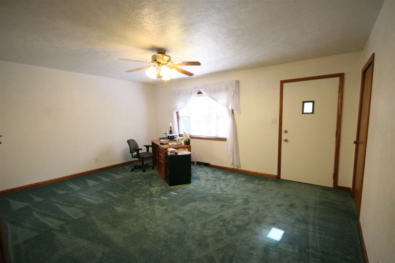 55349 Currant Road Mishawaka, IN 46545 - Photo 10 of 30 Gallery Image 10