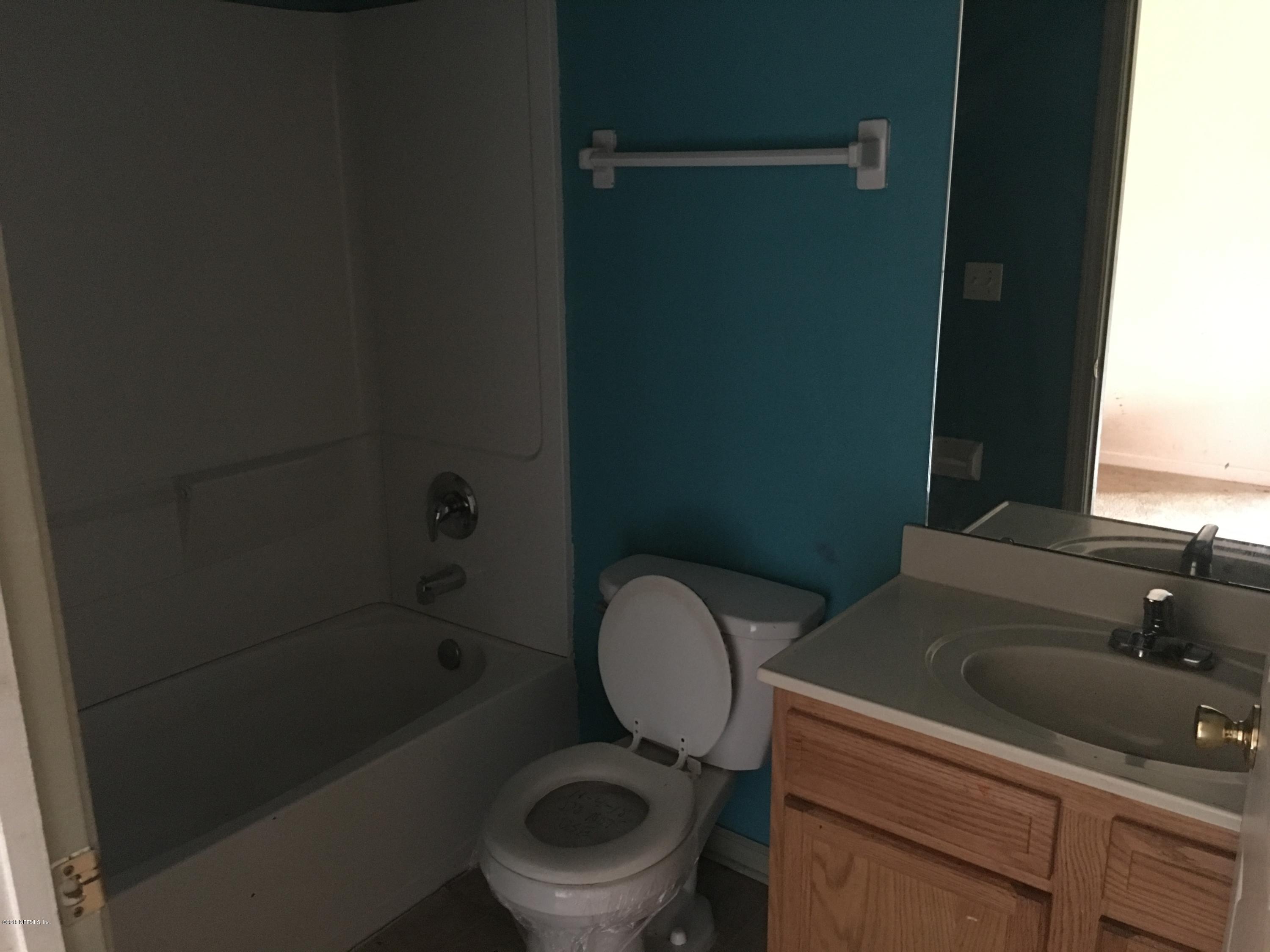 8223 Firetower Road Jacksonville, FL 32210 - Photo 14 of 21 42. BATHROOM 3