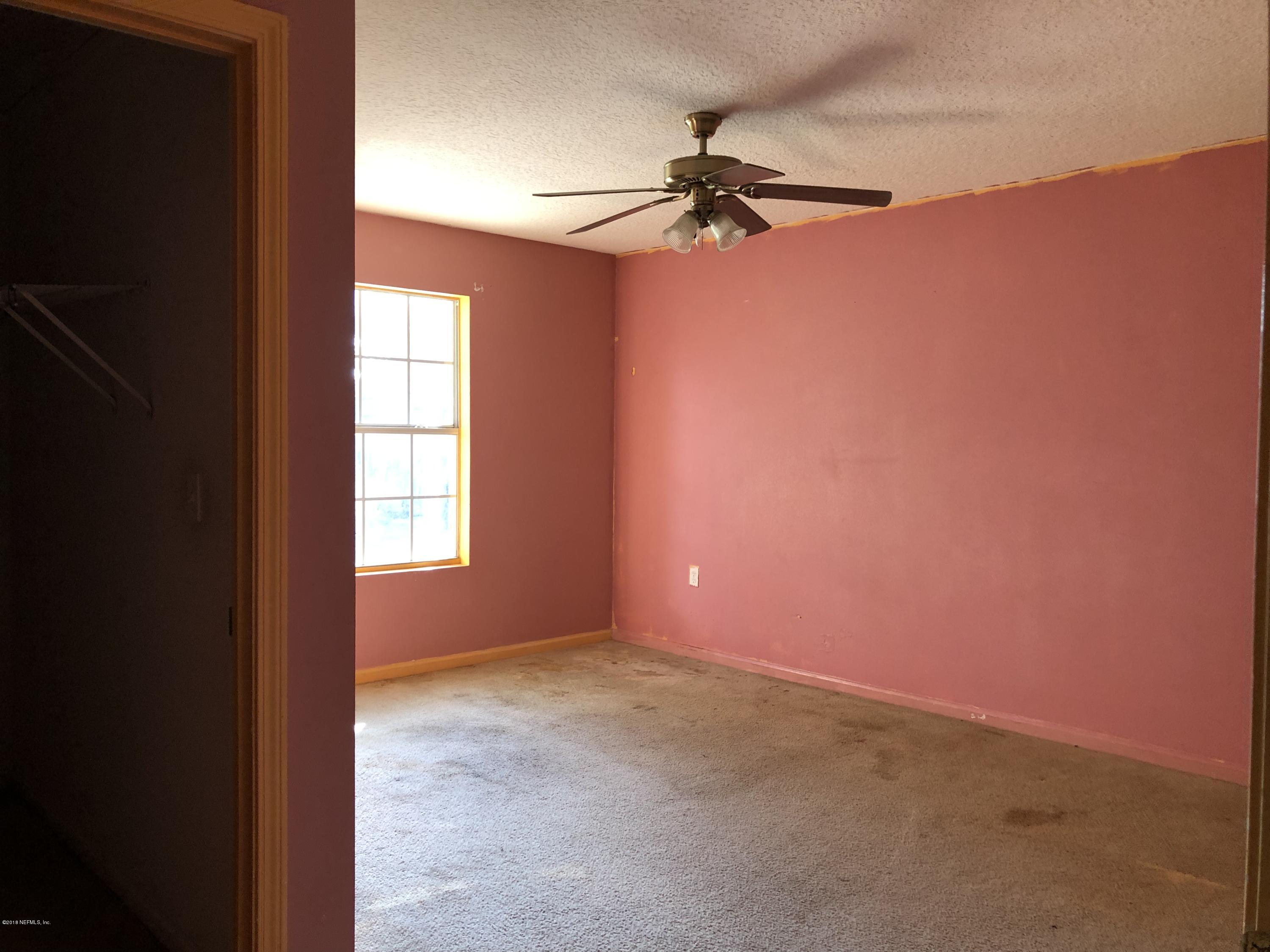 8223 Firetower Road Jacksonville, FL 32210 - Photo 6 of 21 27. MASTER BEDROOM