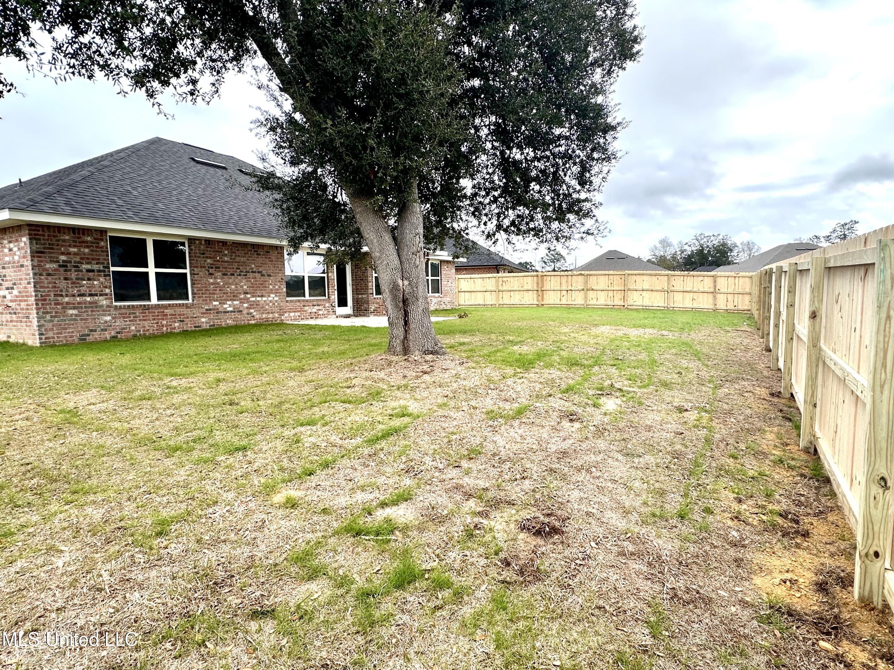 6205 Diamond Lane Biloxi, MS 39532 - Photo 22 of 24 IMG_4841