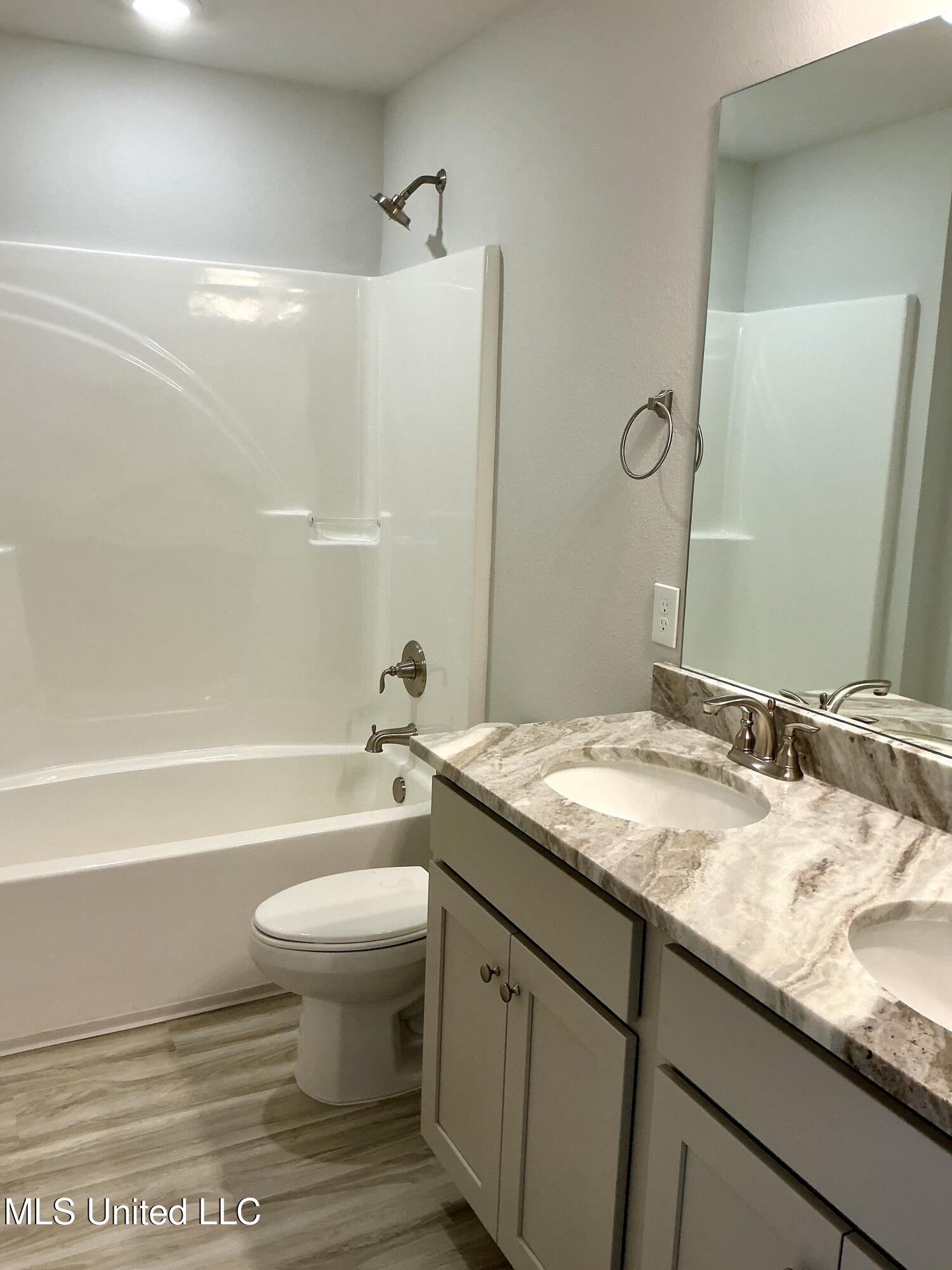 6205 Diamond Lane Biloxi, MS 39532 - Photo 31 of 32 IMG_0084