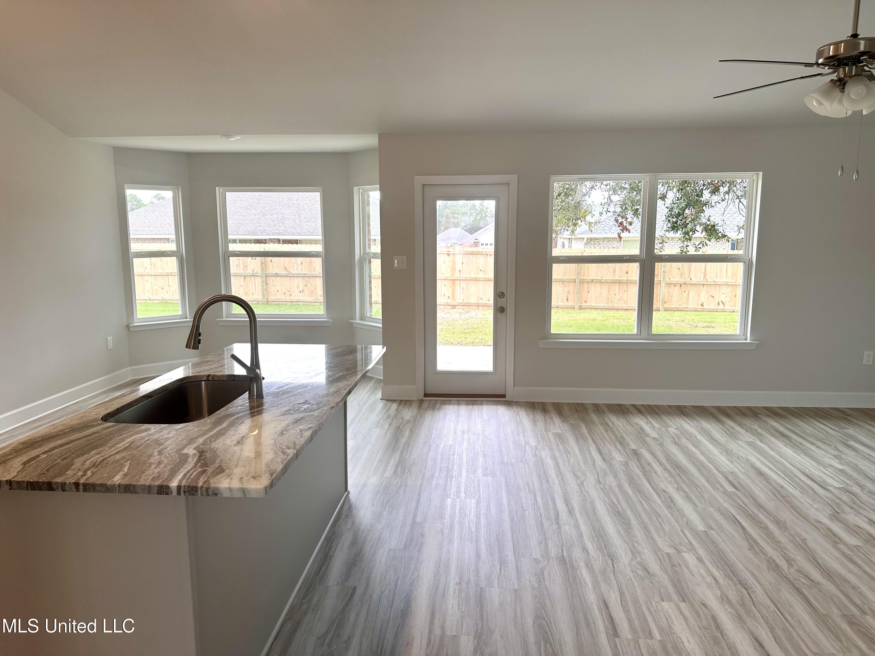 6205 Diamond Lane Biloxi, MS 39532 - Photo 34 of 40 IMG_4836