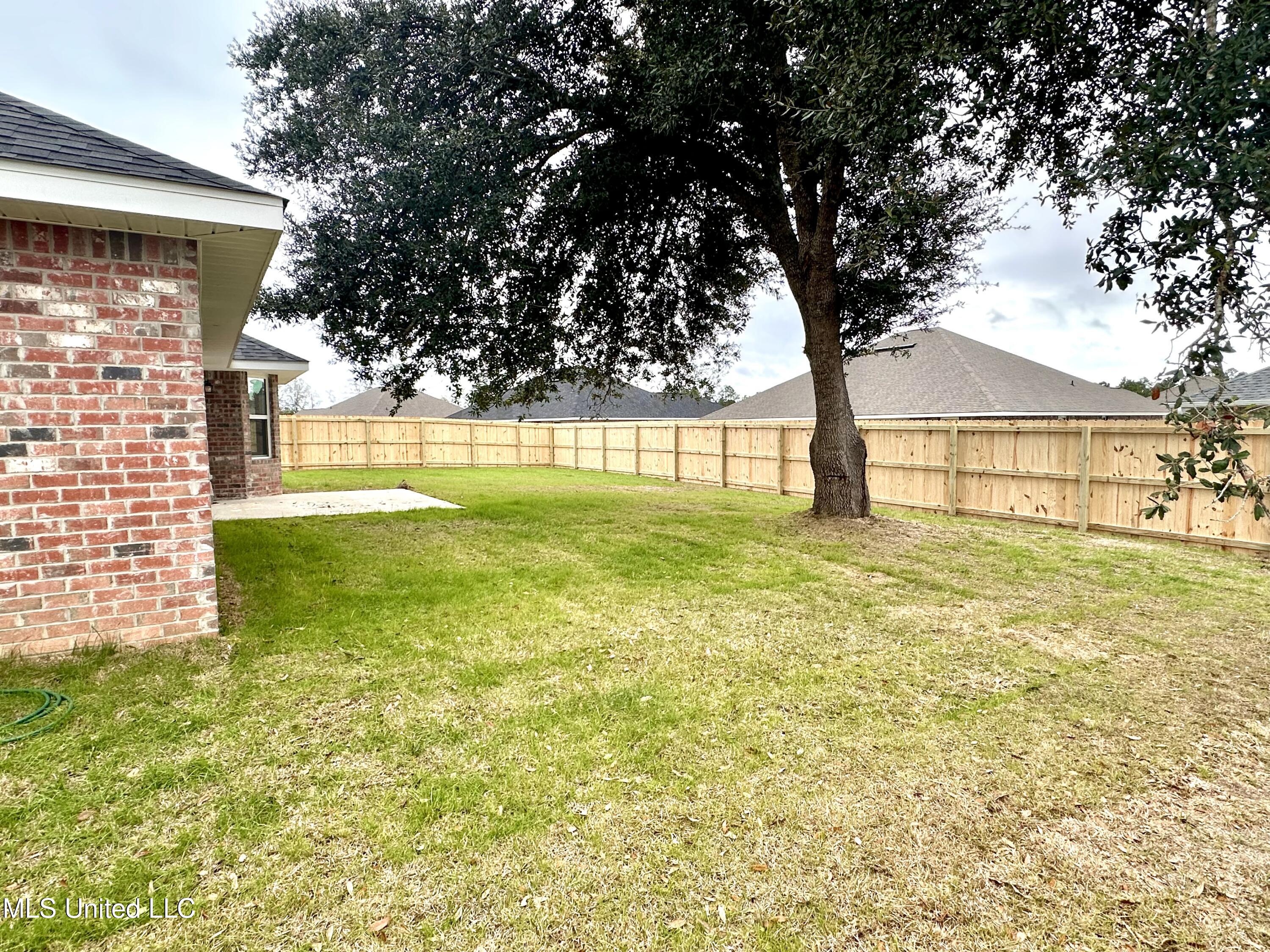 6205 Diamond Lane Biloxi, MS 39532 - Photo 36 of 40 IMG_4839