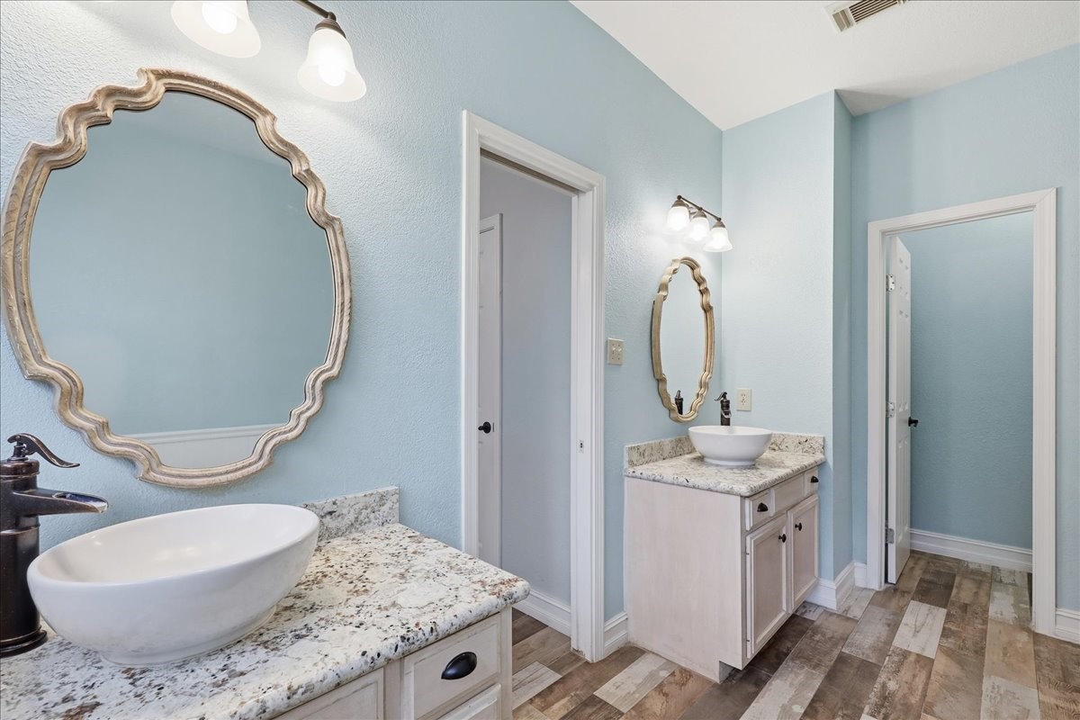 805 Hickory Trail Orange, TX 77632 - Photo 14 of 29