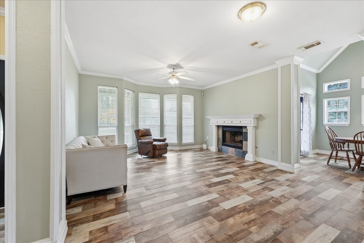 805 Hickory Trail Orange, TX 77632 - Photo 4 of 29