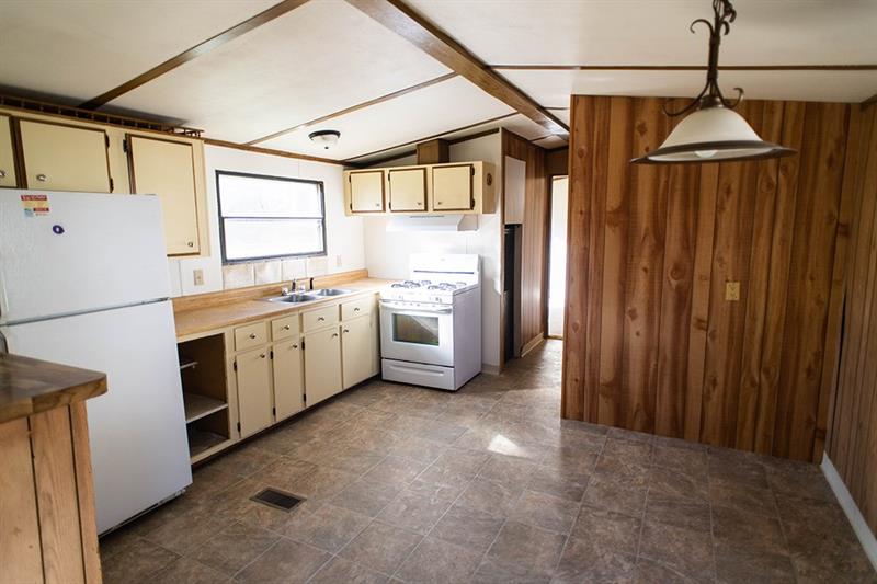373 King Road Apollo, PA 15613 - Photo 3 of 10 Kitchen